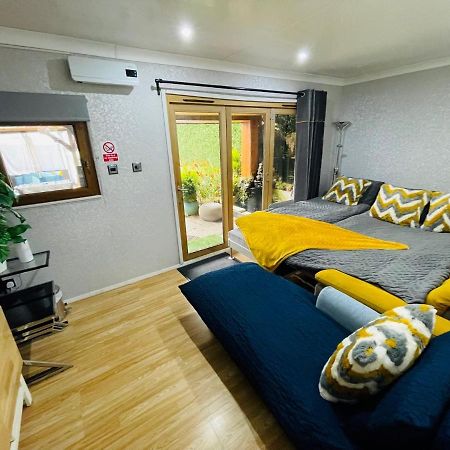Tropical Style House Near Newcastle City Centre Экстерьер фото