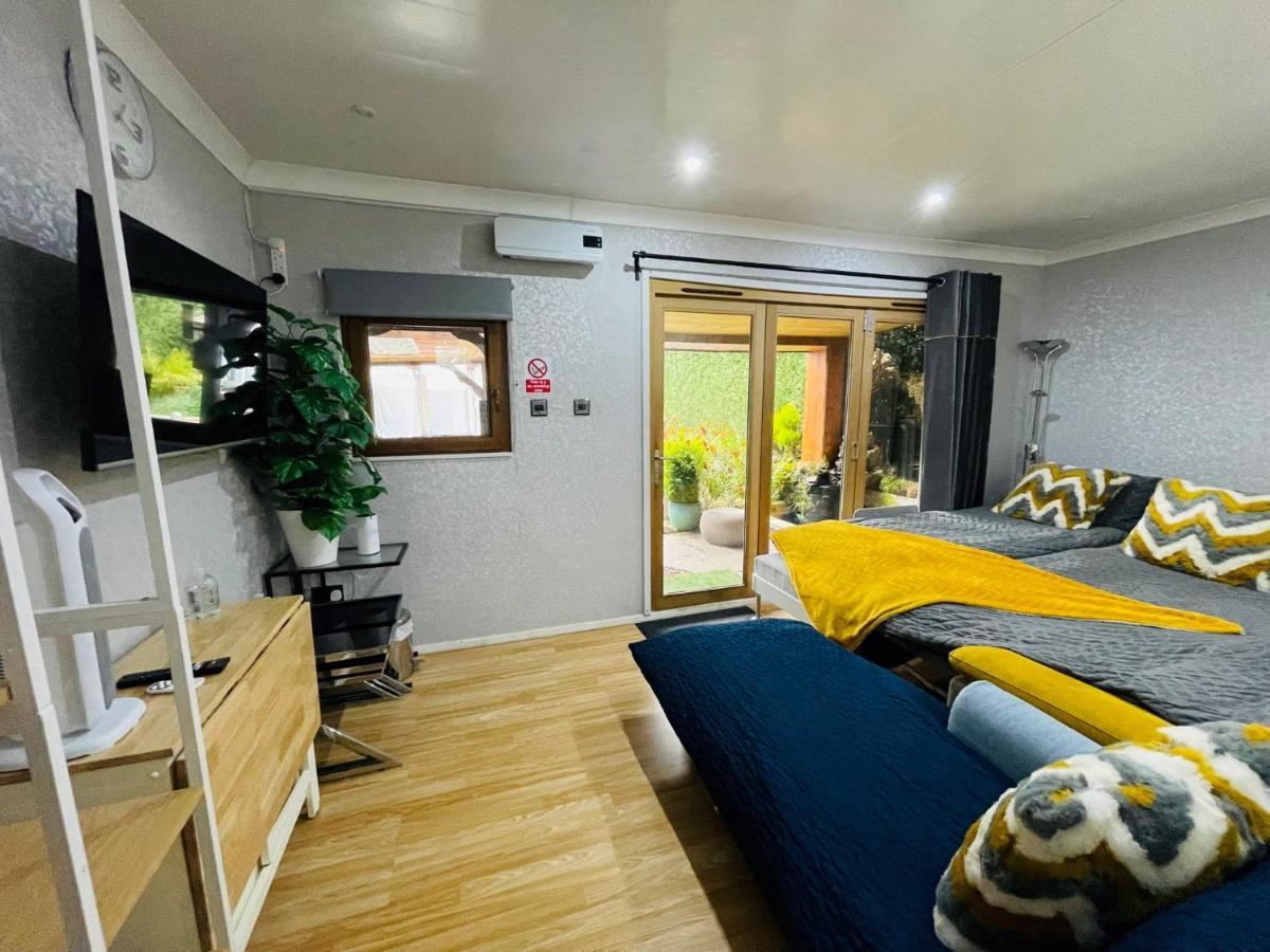 Tropical Style House Near Newcastle City Centre Экстерьер фото